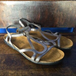 Naot Dorith Sandals  Metallic Silver Size 42 Fits 9.5/10